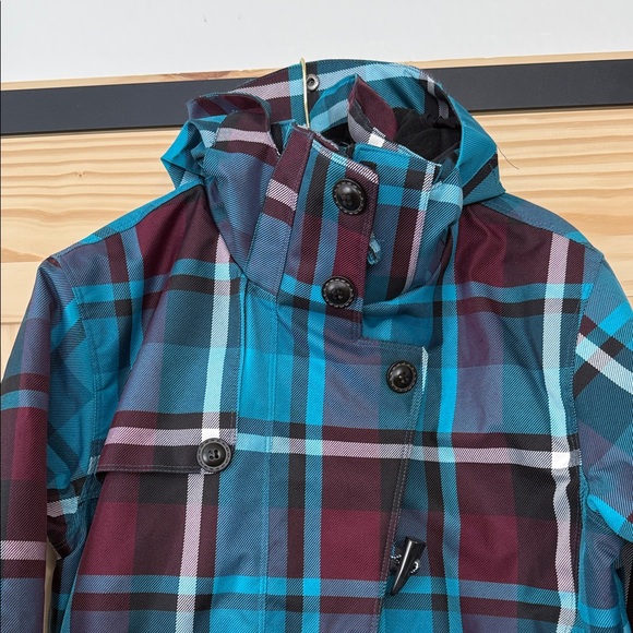 Powder Room Jacket, Global Program - Picture 4 of 14